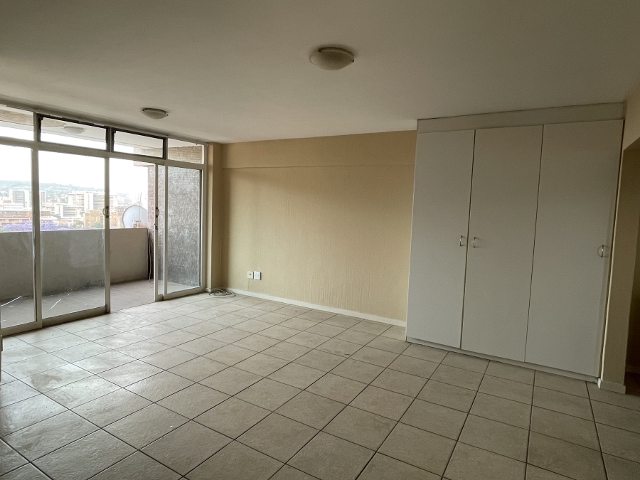 1 Bedroom Property for Sale in Sunnyside Gauteng