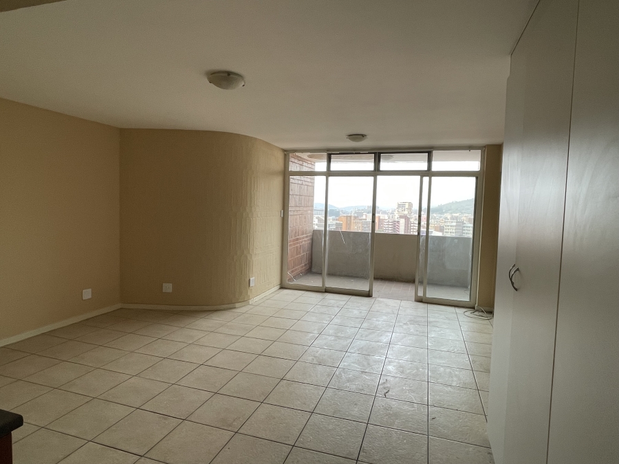 1 Bedroom Property for Sale in Sunnyside Gauteng