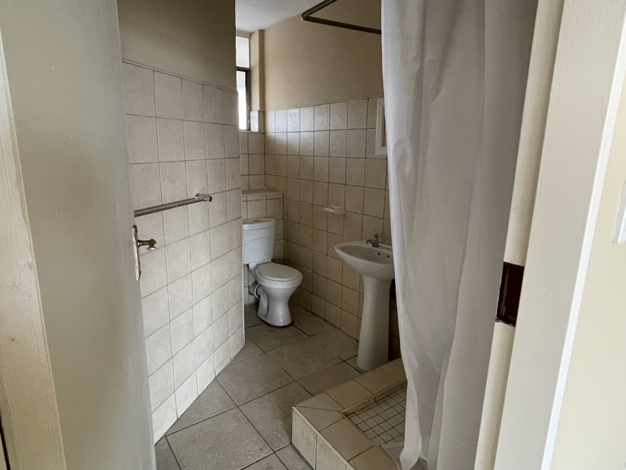 1 Bedroom Property for Sale in Sunnyside Gauteng