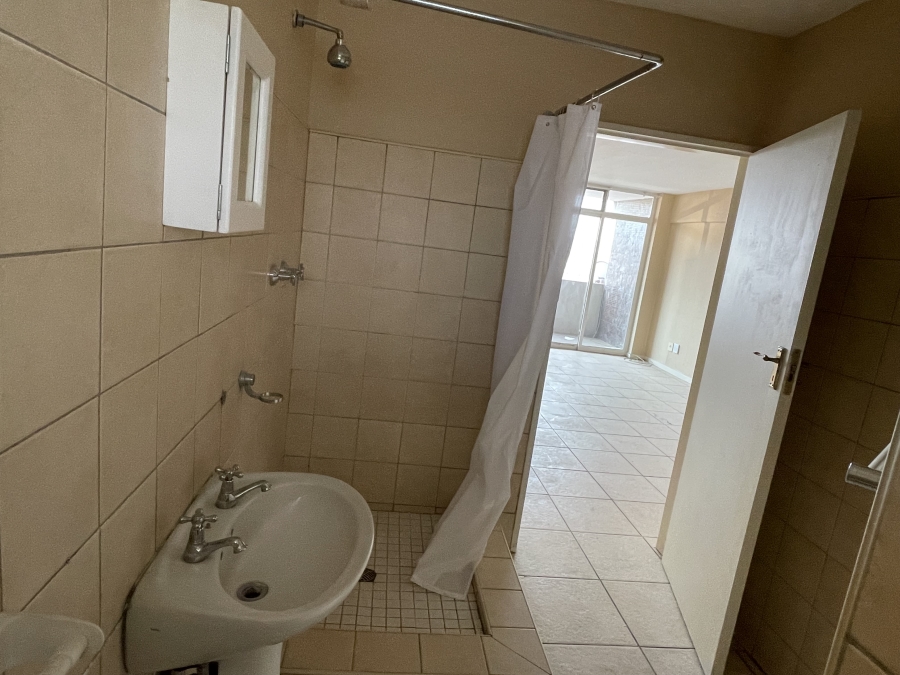 1 Bedroom Property for Sale in Sunnyside Gauteng