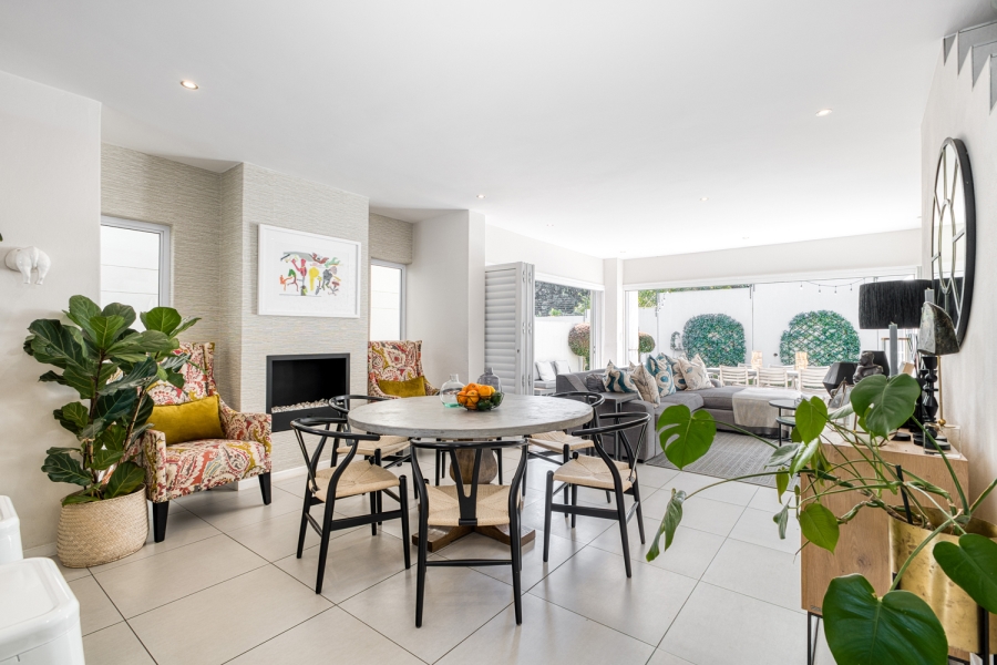 3 Bedroom Property for Sale in Linden Gauteng