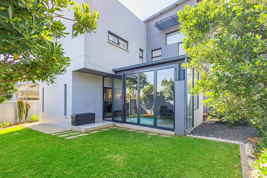 3 Bedroom Property for Sale in Barbeque Downs Gauteng
