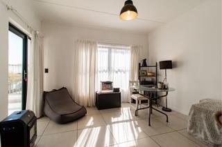 2 Bedroom Property for Sale in Greenstone Hill Gauteng