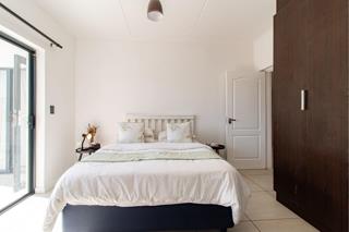 2 Bedroom Property for Sale in Greenstone Hill Gauteng