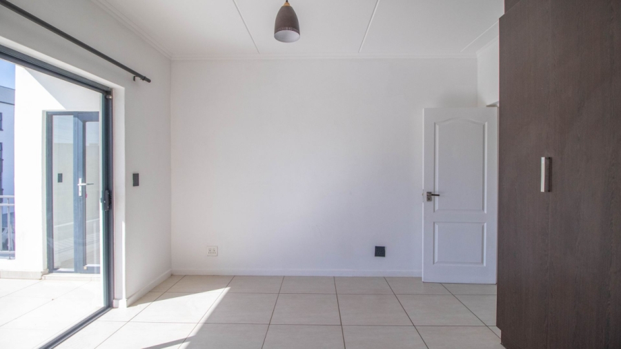 2 Bedroom Property for Sale in Greenstone Hill Gauteng
