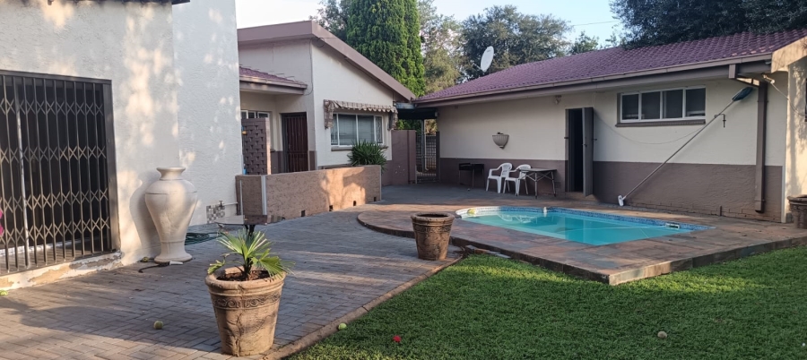 3 Bedroom Property for Sale in Risiville Gauteng