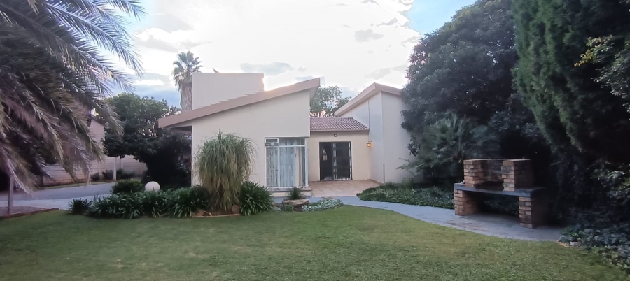 3 Bedroom Property for Sale in Risiville Gauteng