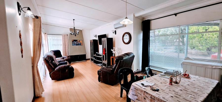 3 Bedroom Property for Sale in Risiville Gauteng