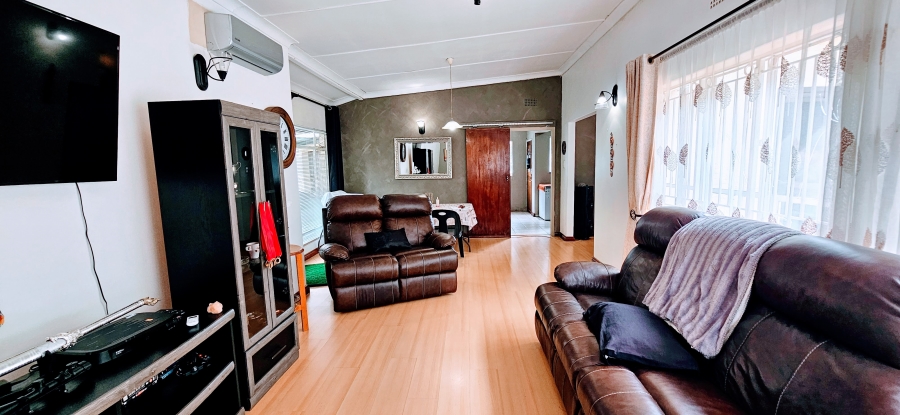 3 Bedroom Property for Sale in Risiville Gauteng