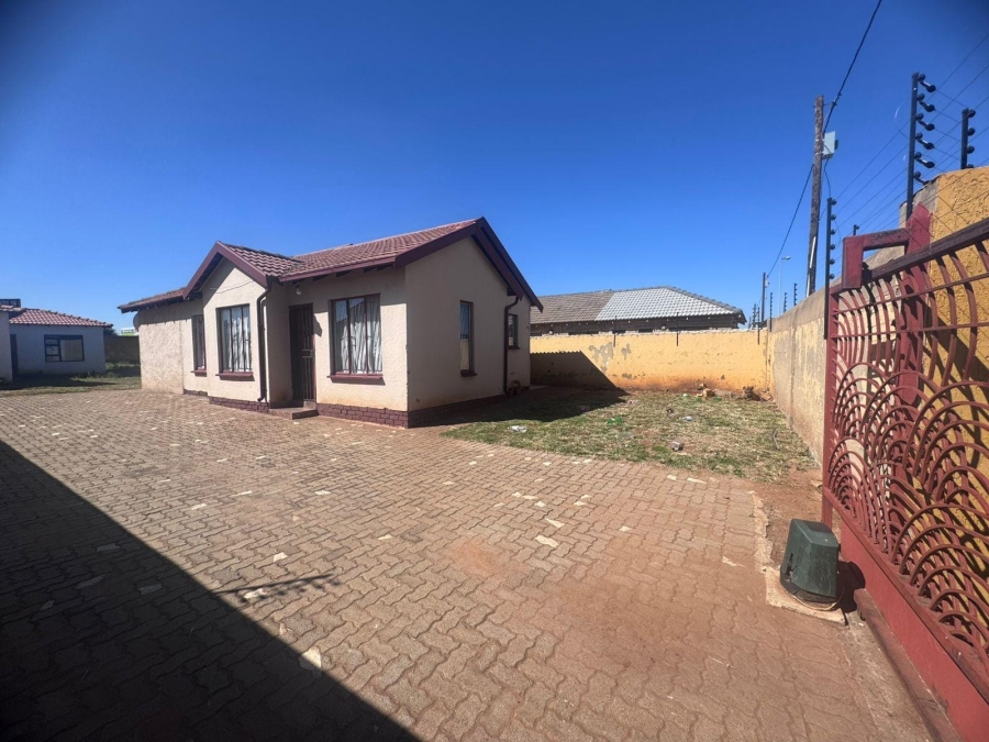3 Bedroom Property for Sale in Vosloorus Ext 6 Gauteng