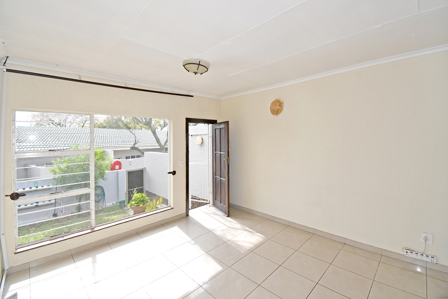 To Let 3 Bedroom Property for Rent in Lonehill Gauteng