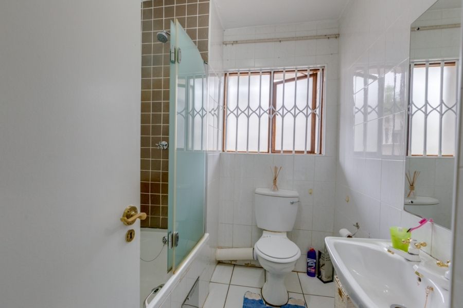 To Let 3 Bedroom Property for Rent in Morningside Gauteng