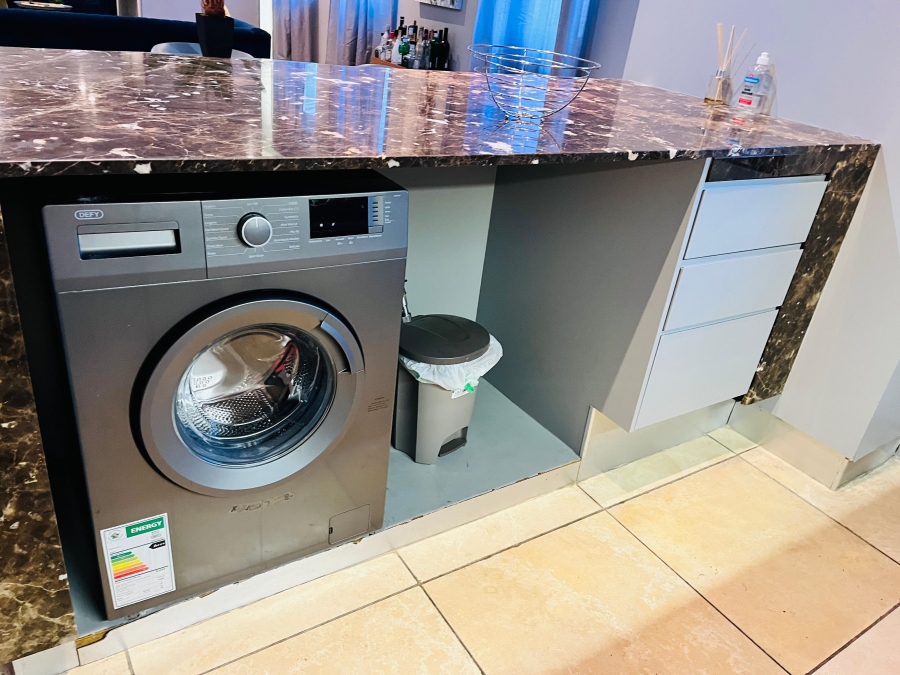 1 Bedroom Property for Sale in Johannesburg Central Gauteng