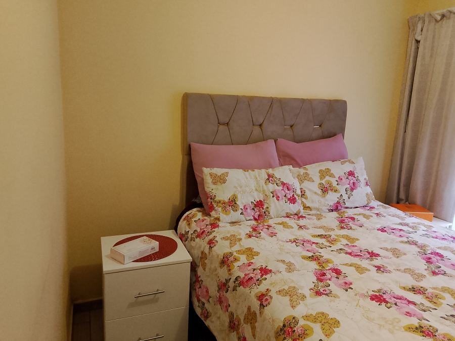 2 Bedroom Property for Sale in Bram Fischerville Gauteng