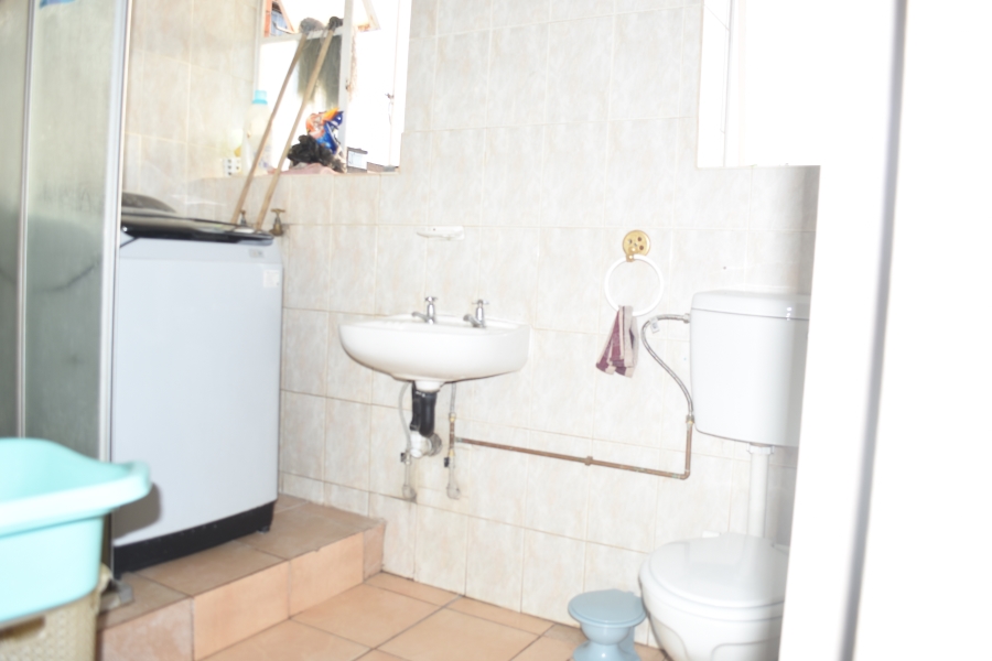 2 Bedroom Property for Sale in Sunnyside Gauteng