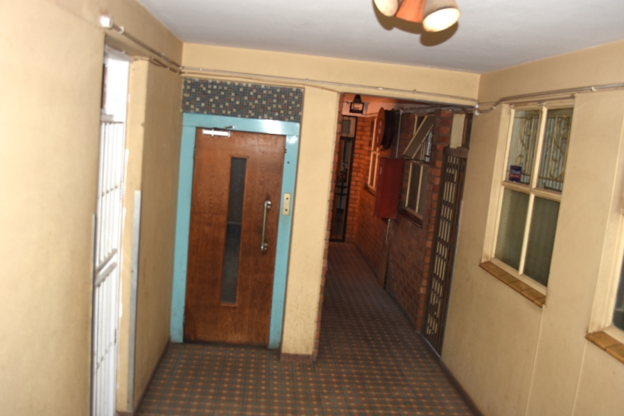 2 Bedroom Property for Sale in Sunnyside Gauteng
