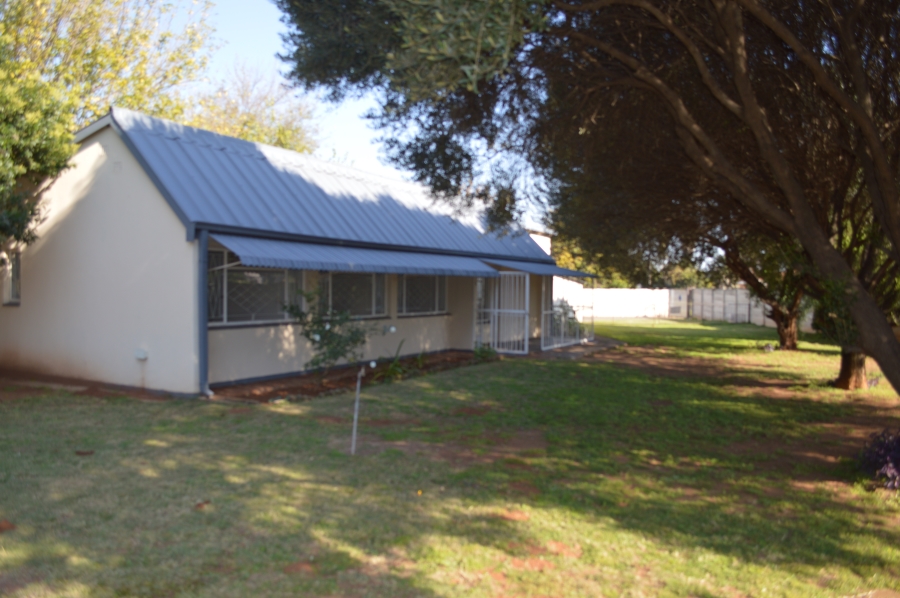 3 Bedroom Property for Sale in Meyerton Central Gauteng