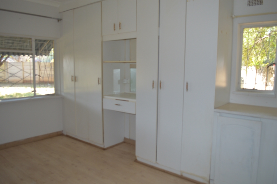 3 Bedroom Property for Sale in Meyerton Central Gauteng