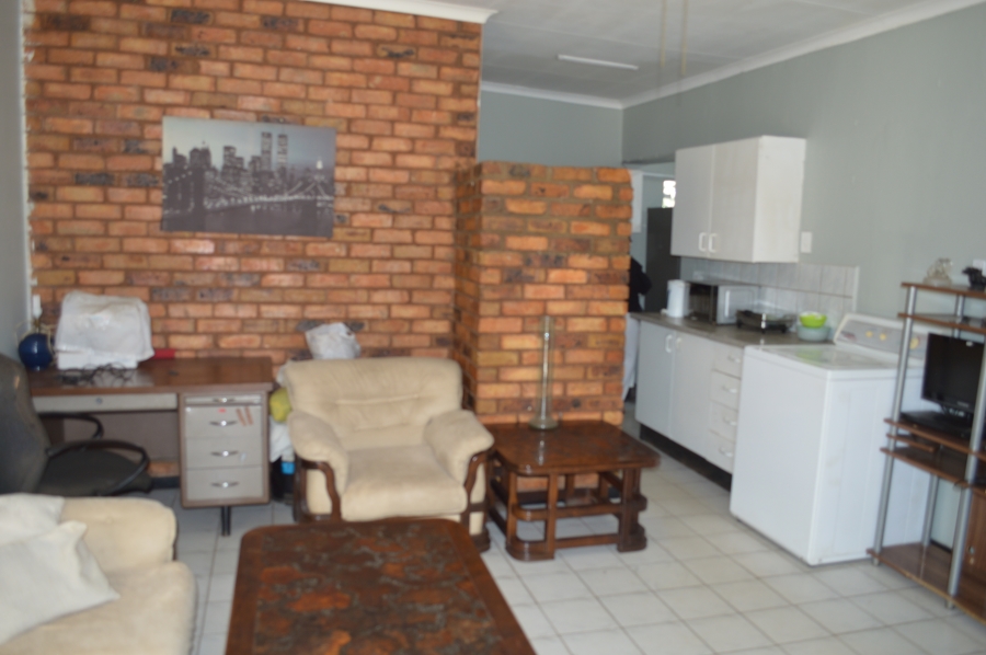 3 Bedroom Property for Sale in Meyerton Central Gauteng