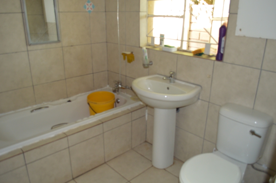 3 Bedroom Property for Sale in Meyerton Central Gauteng