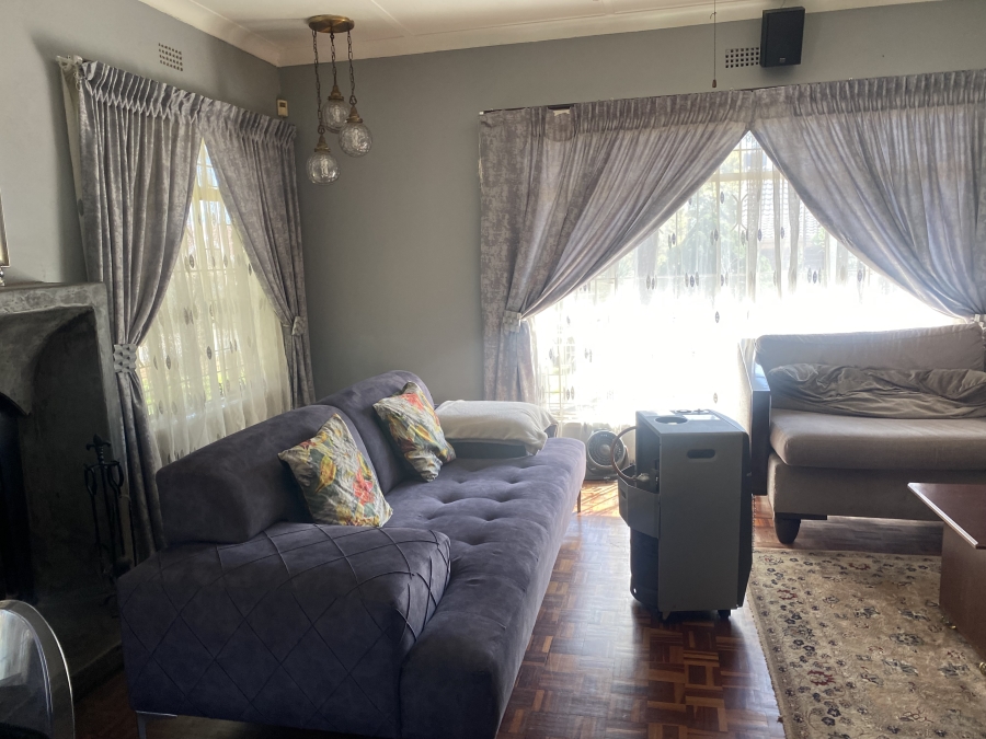 5 Bedroom Property for Sale in Robertsham Gauteng