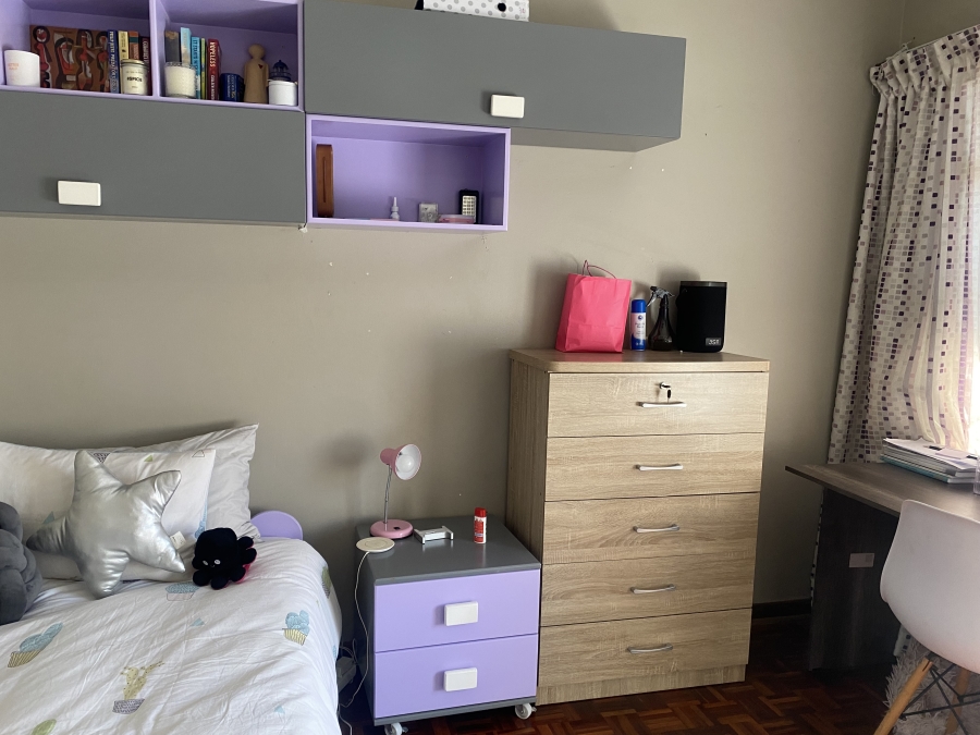 5 Bedroom Property for Sale in Robertsham Gauteng