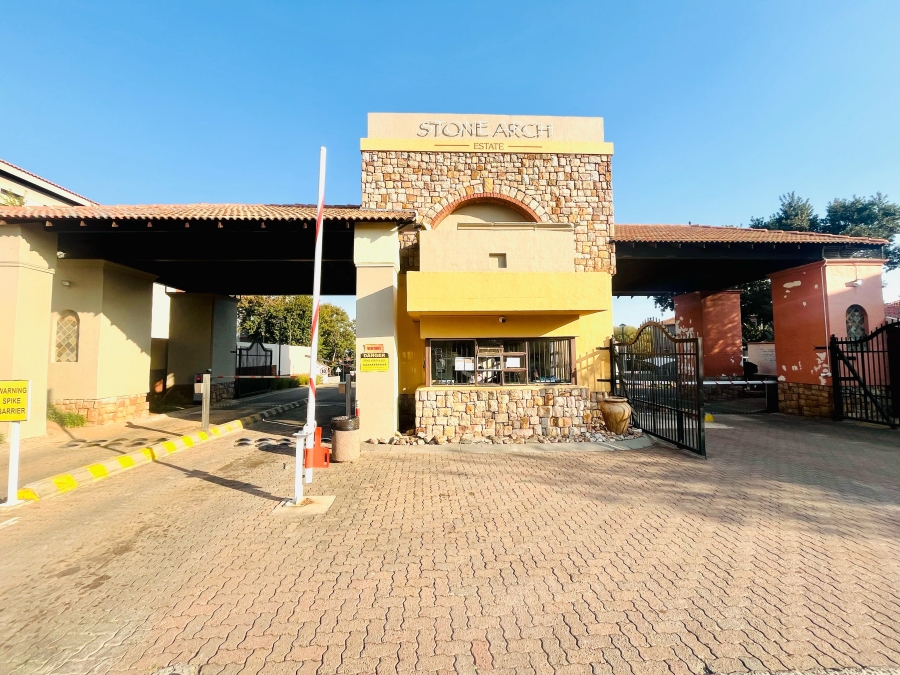 3 Bedroom Property for Sale in Castleview Gauteng