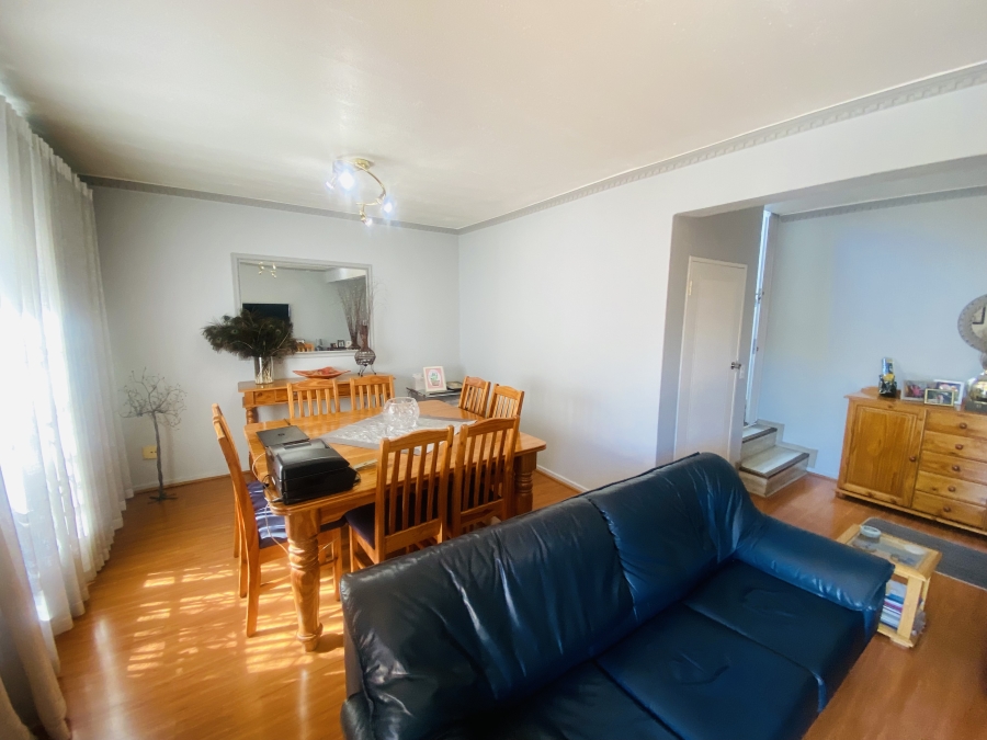 3 Bedroom Property for Sale in New Redruth Gauteng