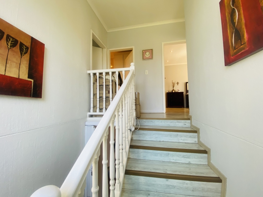 3 Bedroom Property for Sale in New Redruth Gauteng