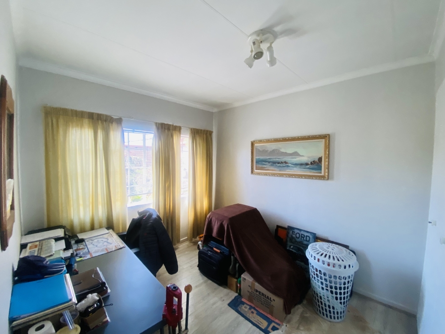 3 Bedroom Property for Sale in New Redruth Gauteng