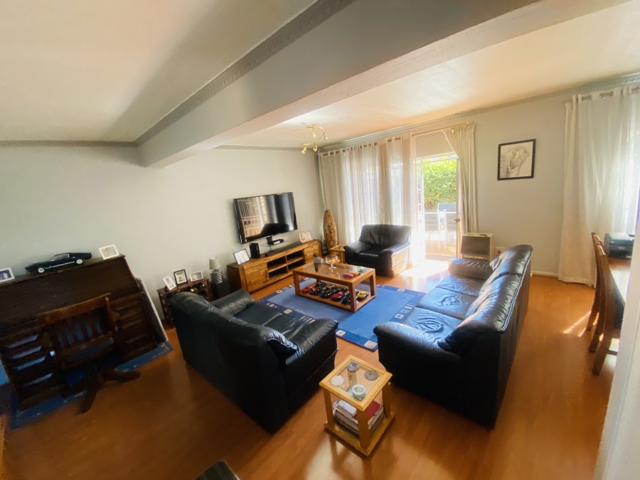 3 Bedroom Property for Sale in New Redruth Gauteng