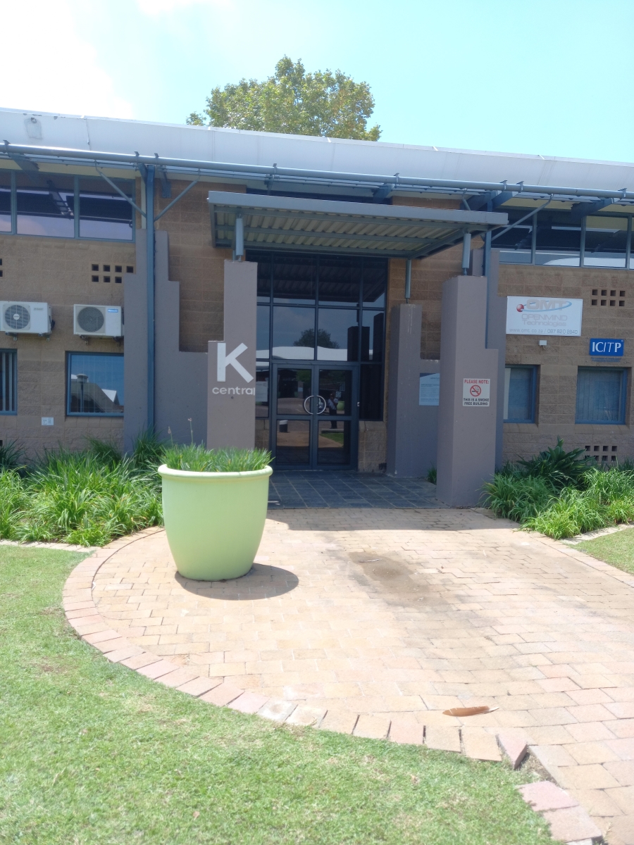 To Let commercial Property for Rent in Randjespark Gauteng