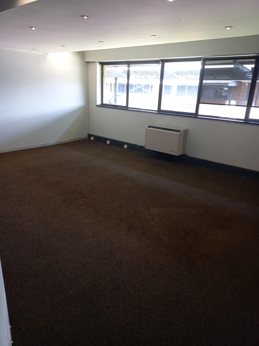 To Let commercial Property for Rent in Randjespark Gauteng