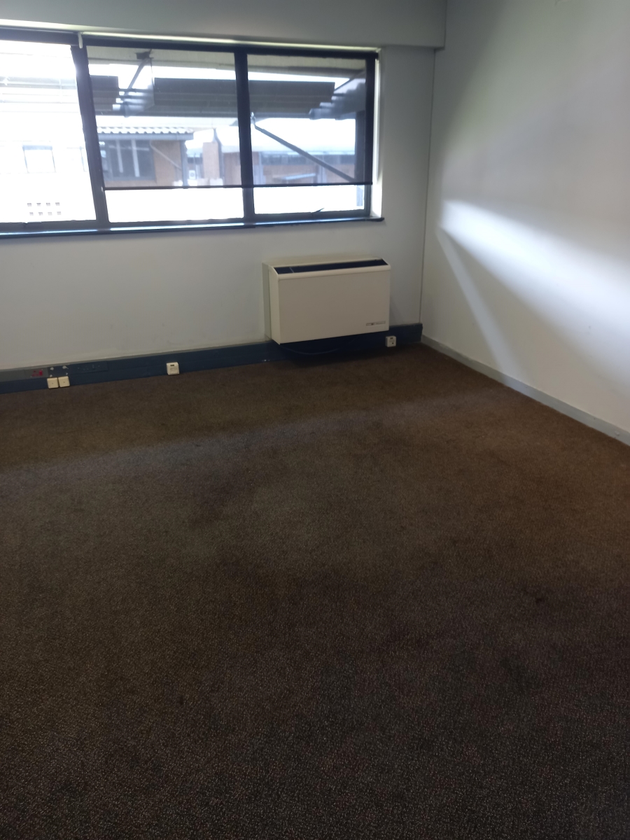 To Let commercial Property for Rent in Randjespark Gauteng