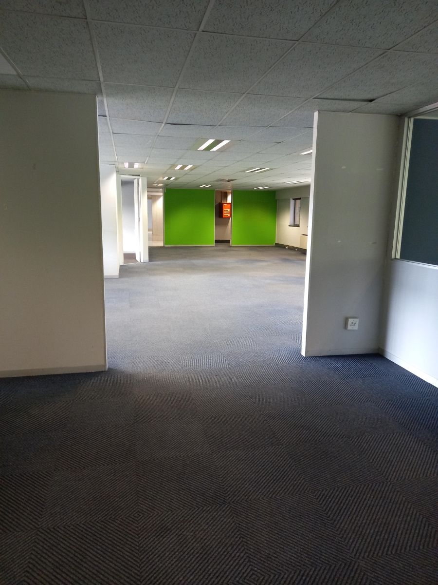 To Let commercial Property for Rent in Randjespark Gauteng