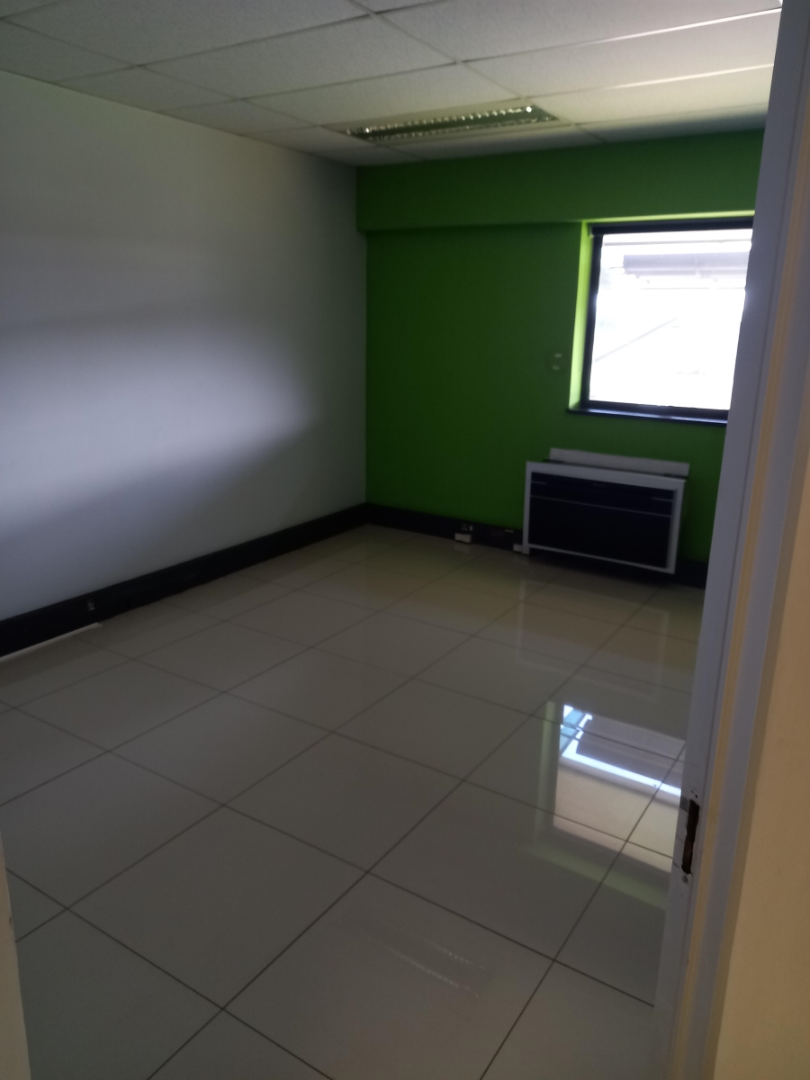 To Let commercial Property for Rent in Randjespark Gauteng