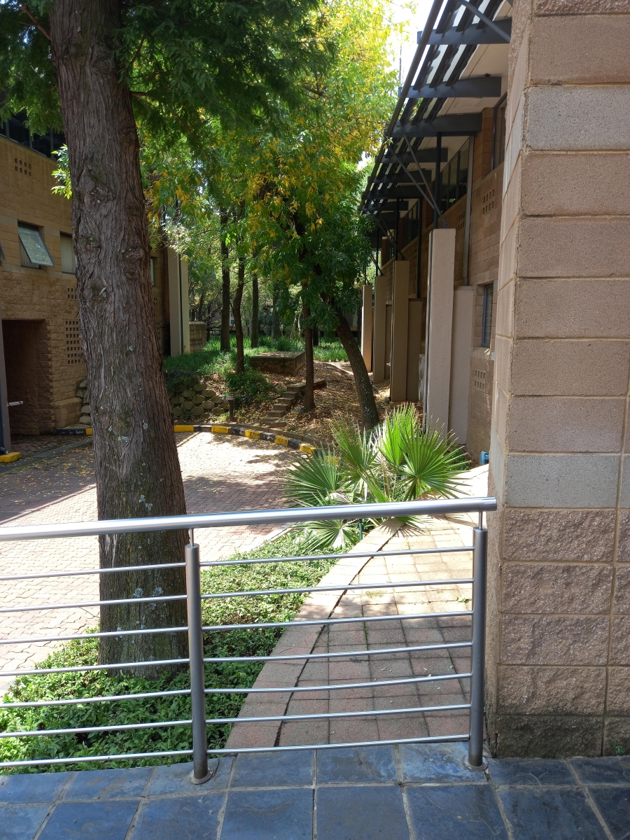 To Let commercial Property for Rent in Randjespark Gauteng