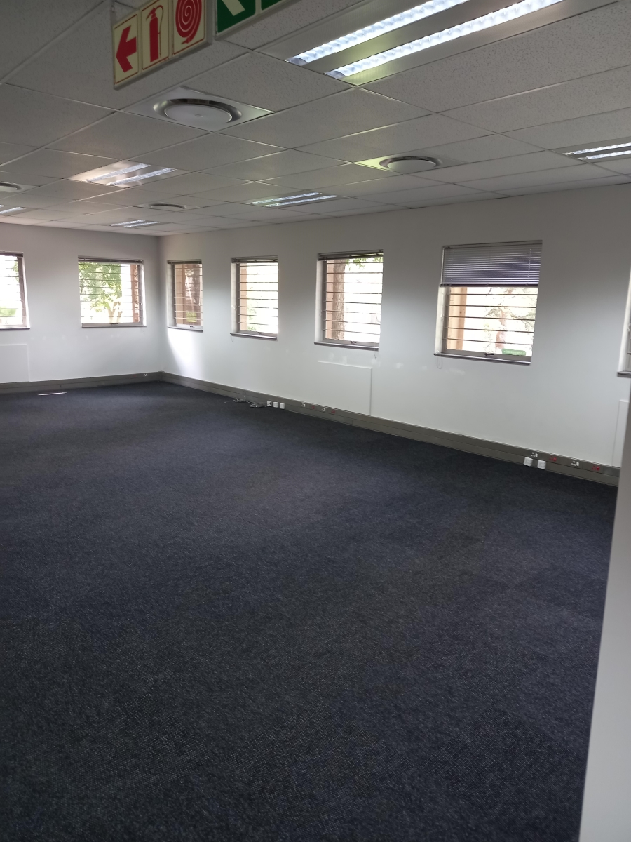 To Let commercial Property for Rent in Randjespark Gauteng