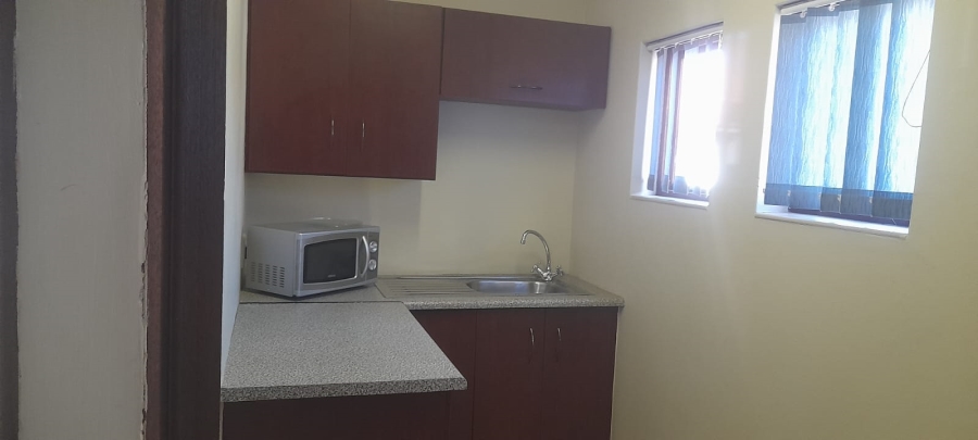 To Let commercial Property for Rent in Kenleaf Gauteng