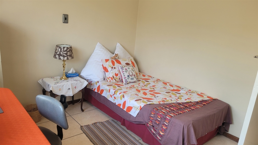 4 Bedroom Property for Sale in Kenleaf Gauteng