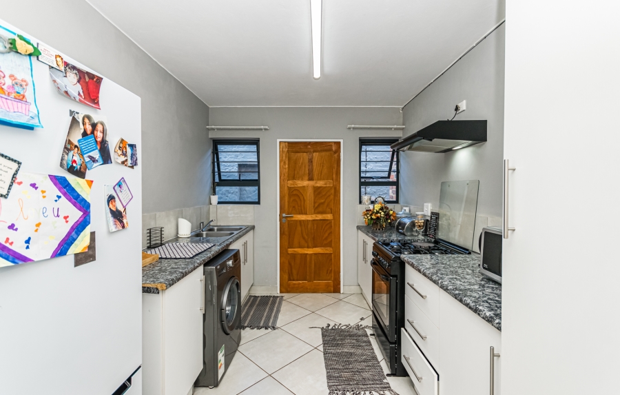 2 Bedroom Property for Sale in Florida Gauteng