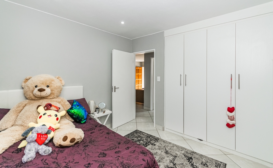 2 Bedroom Property for Sale in Florida Gauteng