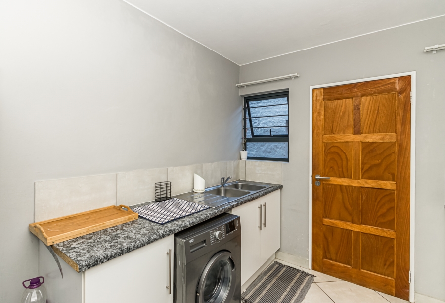 2 Bedroom Property for Sale in Florida Gauteng