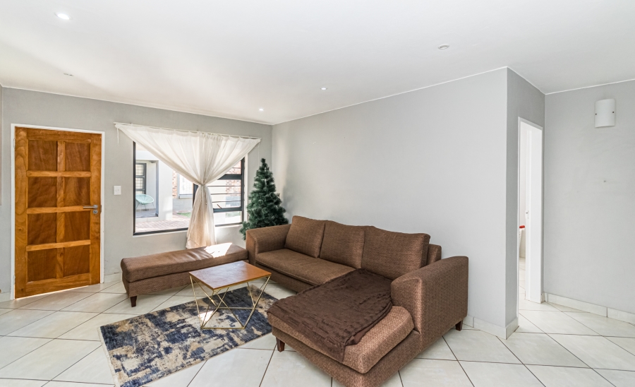 2 Bedroom Property for Sale in Florida Gauteng