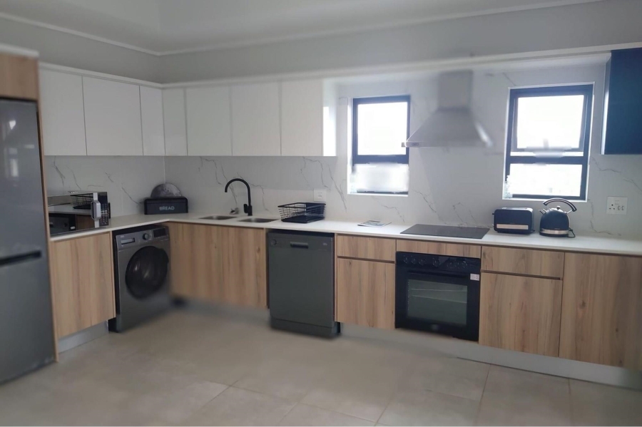 To Let 2 Bedroom Property for Rent in Waterfall Gauteng