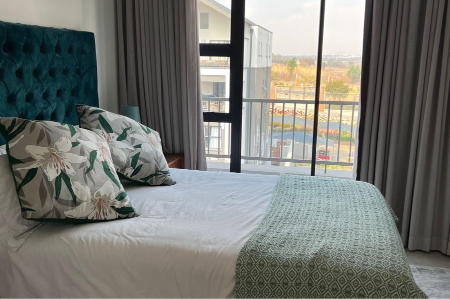 To Let 2 Bedroom Property for Rent in Waterfall Gauteng