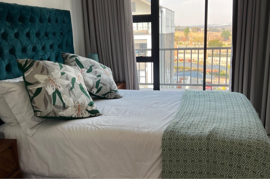 To Let 2 Bedroom Property for Rent in Waterfall Gauteng