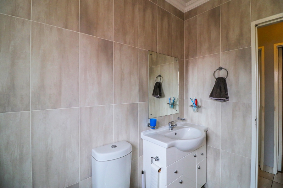 3 Bedroom Property for Sale in Edendale Gauteng