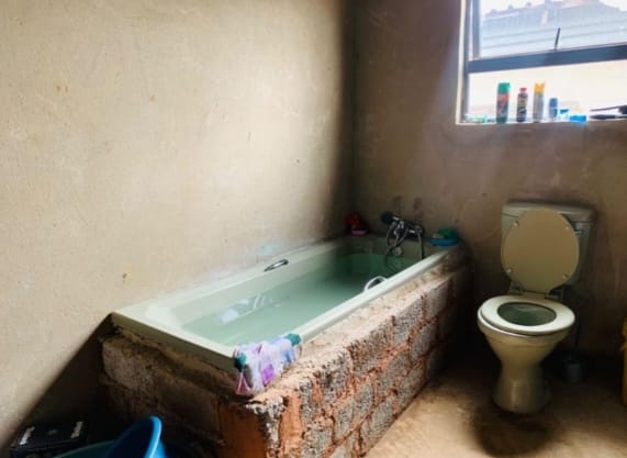 2 Bedroom Property for Sale in Tsakane Gauteng