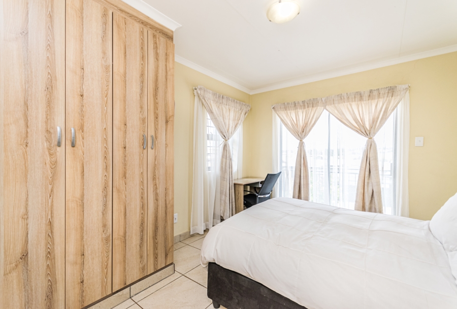 3 Bedroom Property for Sale in Mindalore Gauteng